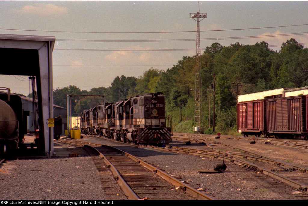 All Southern locos at the fuel racks in Glenwood Yard
